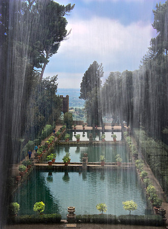 Villa D'Este Through the Fountain